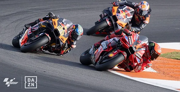 No et perdis ni una sola corba!